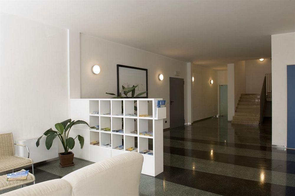 Residence Hotel Hungaria Γκράντο Εξωτερικό φωτογραφία