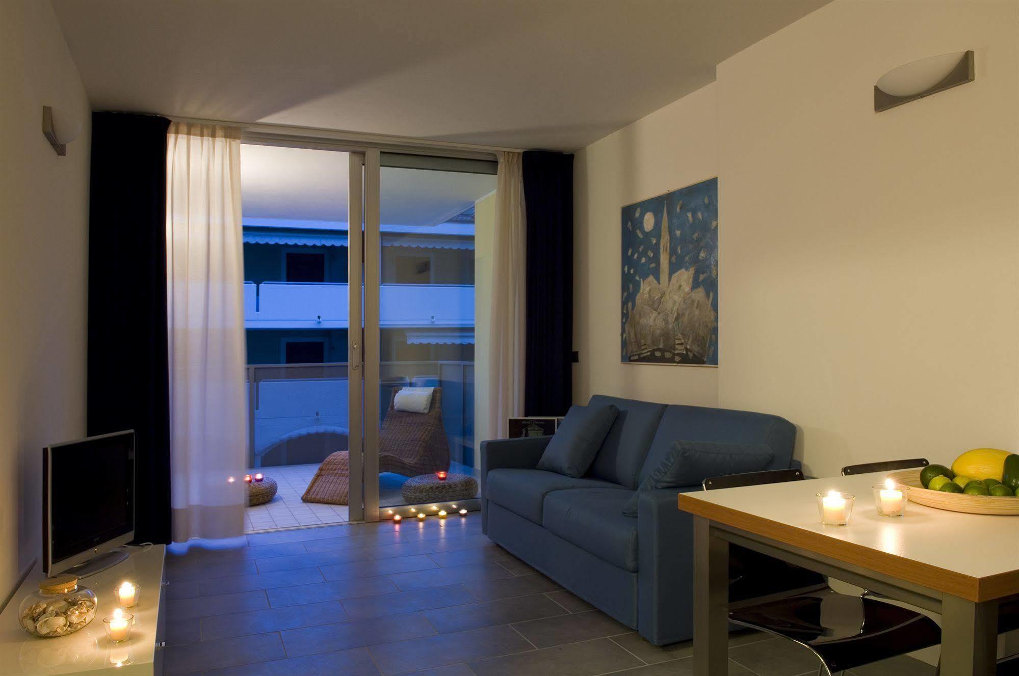 Residence Hotel Hungaria Γκράντο Εξωτερικό φωτογραφία
